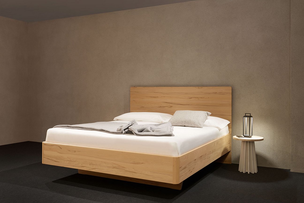 Gaderform Gardena Bett in Kernbuche