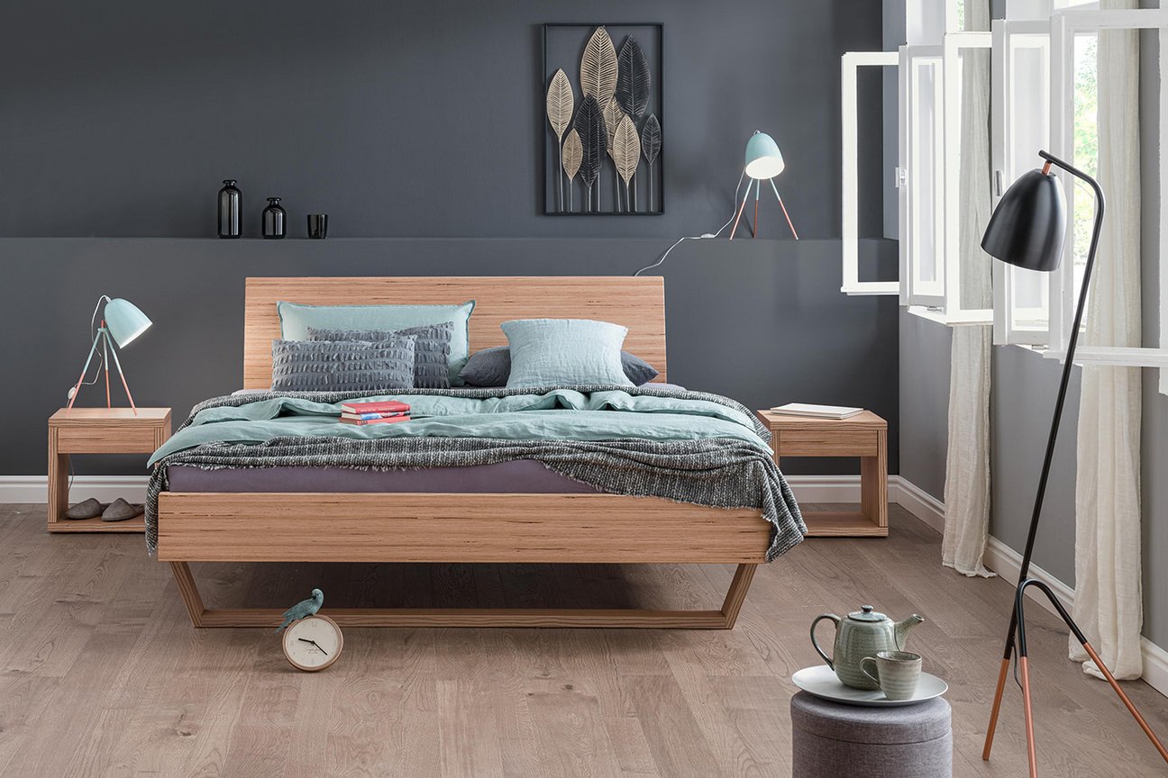Udana - dormiente Bett aus Massivholz