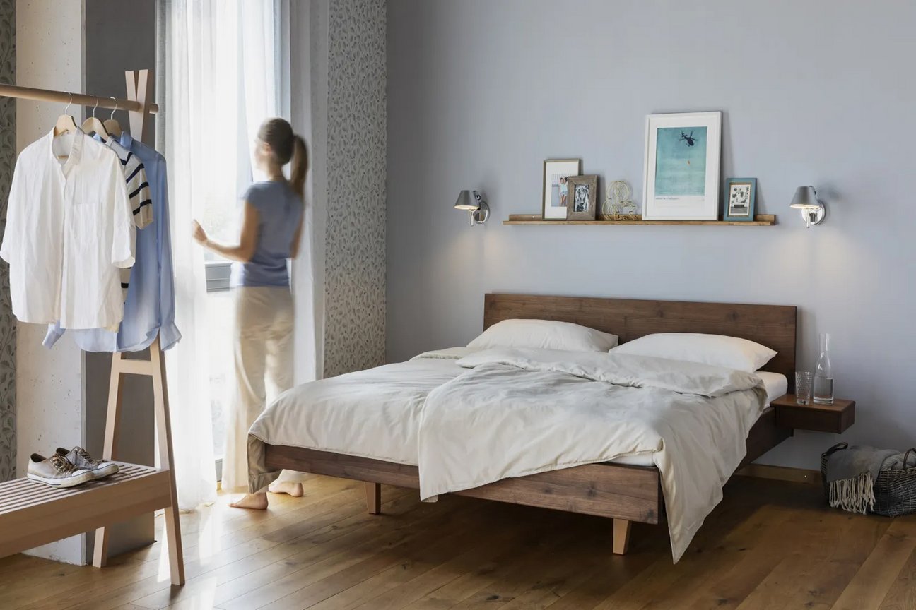 sixay Ambiente Massivholzbett Fly